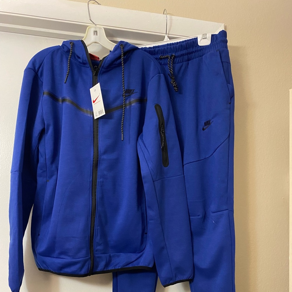Sweatsuit